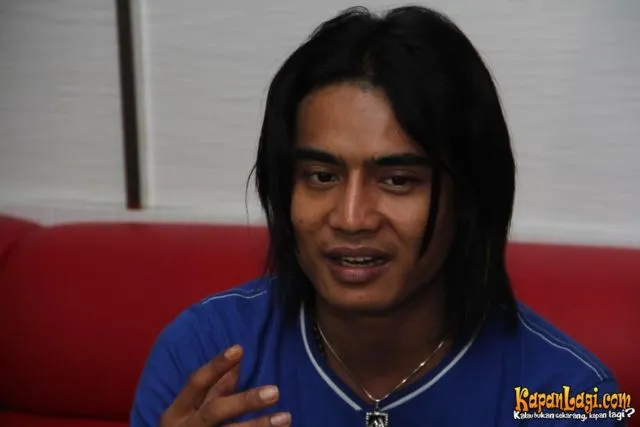 11+ Gaya Rambut Seleb yang Ikonik Banget pada Zamannya. Kamu Pernah Niru yang Mana nih? 15