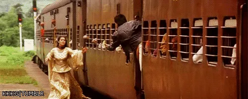 12 Scene Romantis Ala India yang Nggak Kalah Bikin