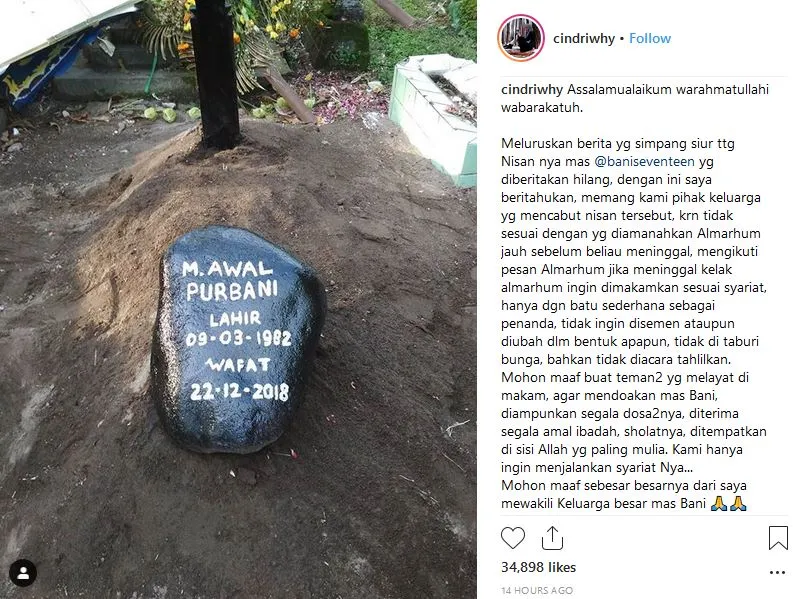 Sempat Dikabarkan Hilang, Papan Nisan Bani 'Seventeen' Ternyata Memang Sengaja Dicabut 6