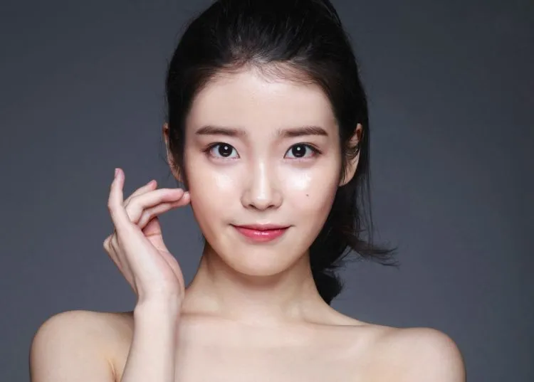 6+ Siasat Make-up Cepat Ala Korea yang Bisa Ubah Penampilanmu Bak Remaja Meski Umur Sudah Kepala Dua 8