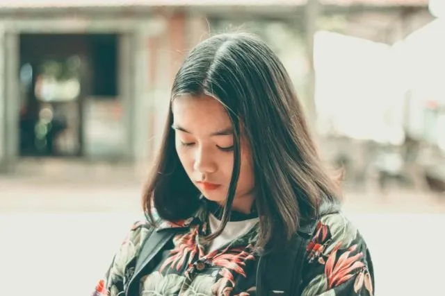 Resolusi 2019: Harus Bisa Selow Hadapi Omongan Orang. Toh Dirimu Berhak Bahagia di Masa Depan 10