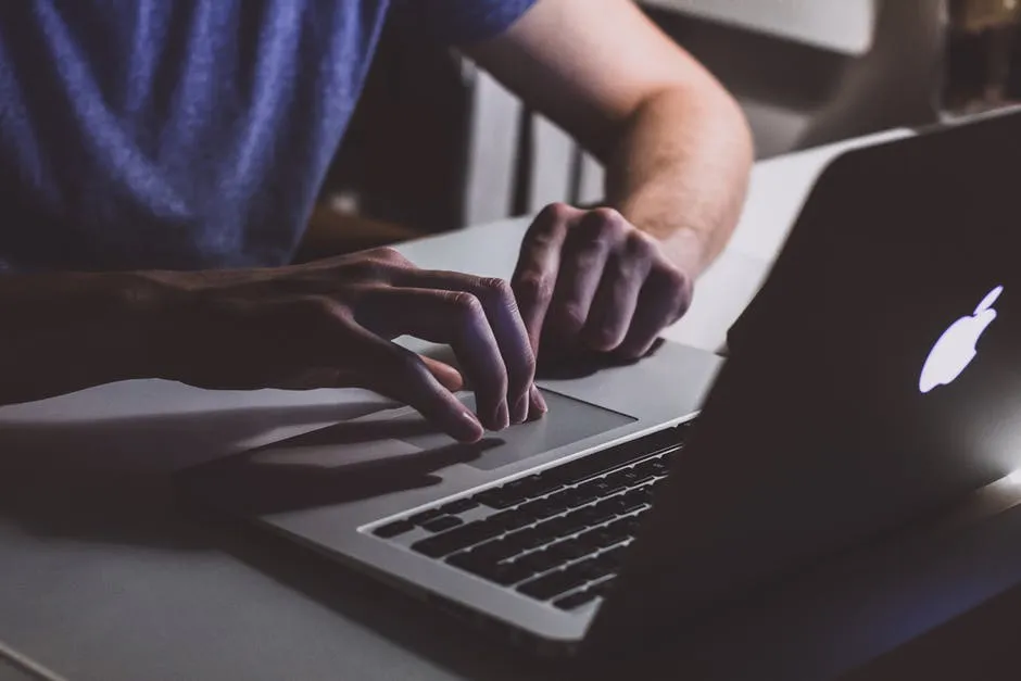 Kocak! Sadar Laptop yang Dicurinya Milik Mahasiswa, Pencuri ini Janji Akan Kembalikan File Tugasnya 4