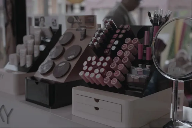 Pixy Beauty & Inspiring Talks Lampung: Belajar Makeup Bareng Andhita Irianto 6