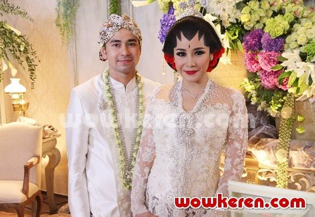 Punya Banyak Mantan, 6 Artis Ini Akhirnya Nikah Juga. Bukti Kalau Hati Berlabuhnya Ke Satu Orang 8
