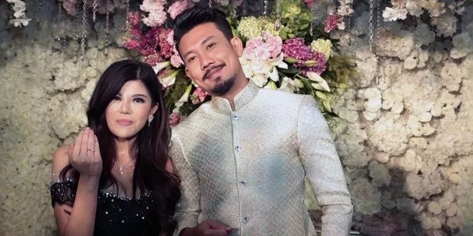 Meski Putuskan Berpisah, Dita Soedarjo-Denny Sumargo Tetap Damai dan Saling Memaafkan. Salut! 4