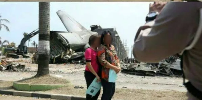 Mau Liput Bencana, Media Asing Ini Justru Kaget Lokasi Tsunami di Banten Jadi Spot Selfie Dadakan 10