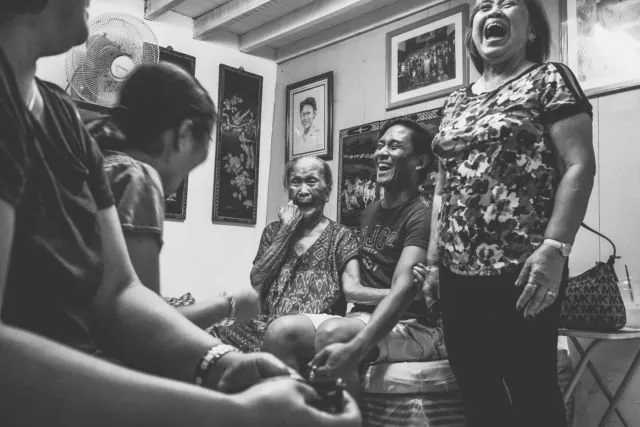 Saat Cowokmu Memperjuangkan Keluarganya Dulu Sebelum Menyeriusi, Ada 6 Hal yang Perlu Disyukuri 7