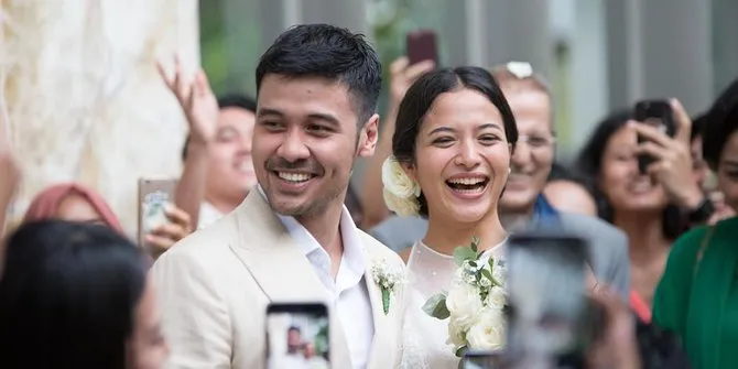 7 Seleb yang Juara Bikin Baper di Tahun 2018. Kisah Mereka Pasti Bikin Hati Bergetar Nggak Karuan~ 8