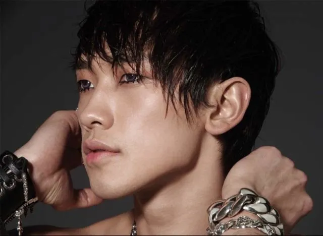 10+ Ide Make-up Cowok Para Bintang K-Pop Ini Sukses Bikin Para Fansnya Menggila. Sampai Banyak Tutorialnya Juga~ 24