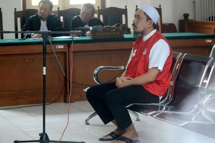 Bos Abu Tours yang Menipu 86 Ribu Jemaah Umroh Divonis Penjara 20 Tahun. Layak Nggak Sih? 6