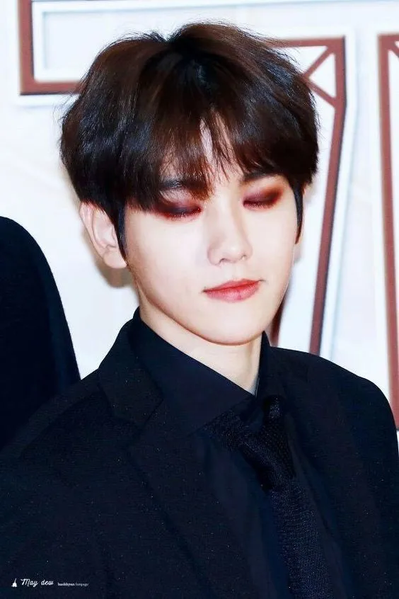 10+ Ide Make-up Cowok Para Bintang K-Pop Ini Sukses Bikin Para Fansnya Menggila. Sampai Banyak Tutorialnya Juga~ 18