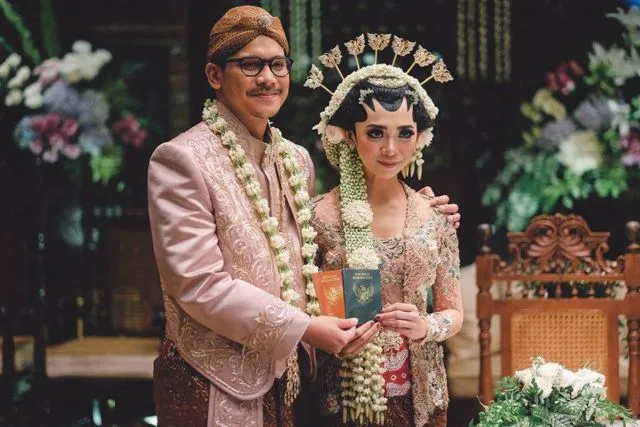 Mitosnya, Orang Jawa Dilarang Melakukan Pernikahan di 4 Bulan ini. Percaya Nggak Percaya, Tapi Penasaran Juga 6