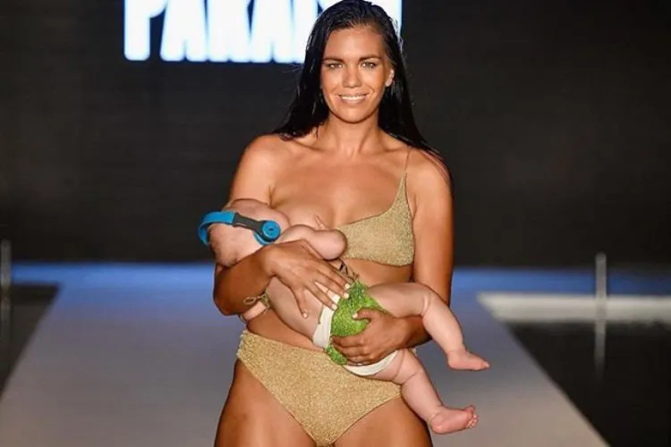 8 Ide Super Gaya Bayi-Mama dari Panggung Runway Mode hingga Selebgram Dunia. Dijamin Melongo Saking Kerennya~ 11