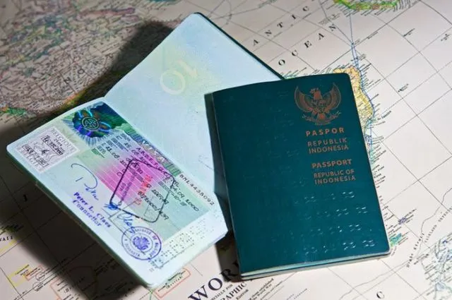 Tiket Pesawat Domestik Makin Mahal. Kini Orang-Orang Pilih Transit Ke Luar Negeri Demi Hemat Biaya 7