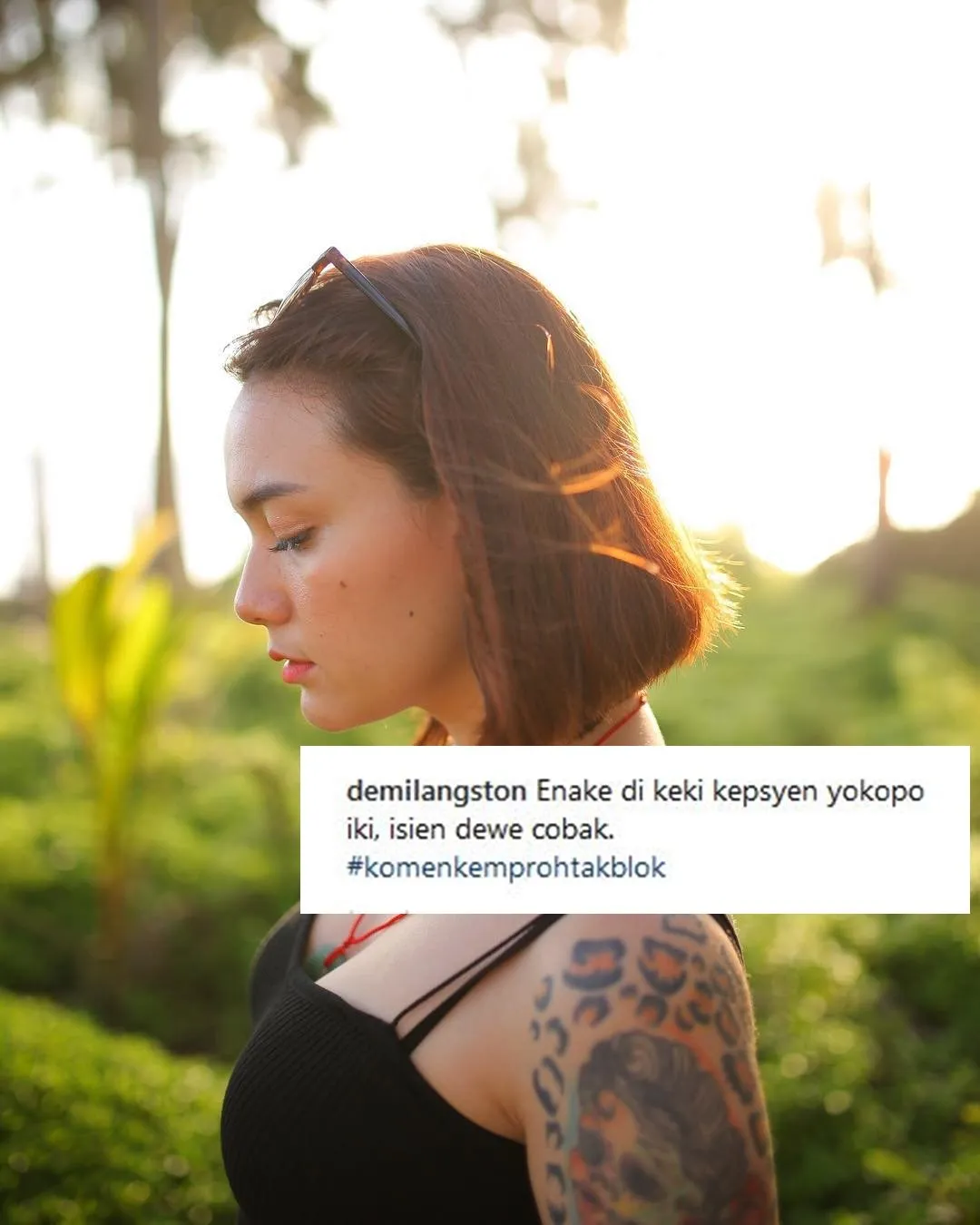 Kumpulan Foto Demi Langston, Bule Jawa Beranak 3 Tapi Masih Seperti Gadis! 13