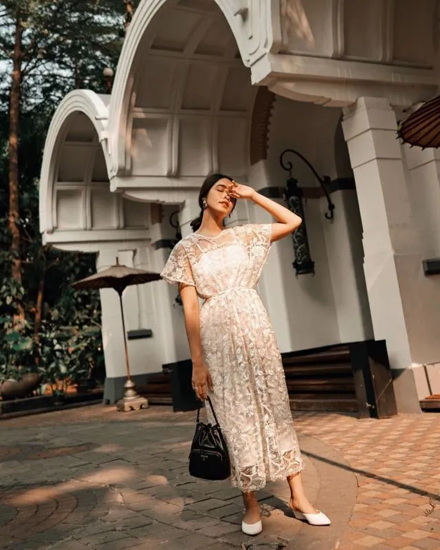 Daripada Bingung Pakai Apa Saat Ke Nikahan, Mendingan Simak 12 OOTD Kondangan Sesuai Zodiak Ini 16