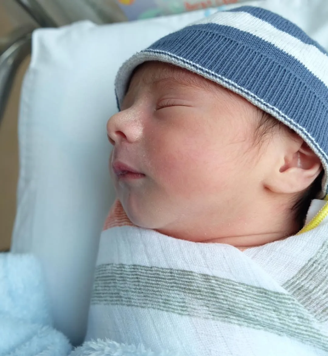 Beruntungnya Carissa Puteri Punya 2 Anak Cowok yang Ganteng Semua. Calon Imam Masa Depan! 18