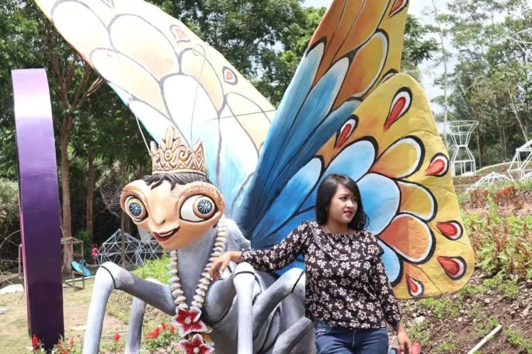 Alamanda Jogja Flower Garden, Destinasi Kekinian yang Harus Kamu Kunjungi di Jogja! 11