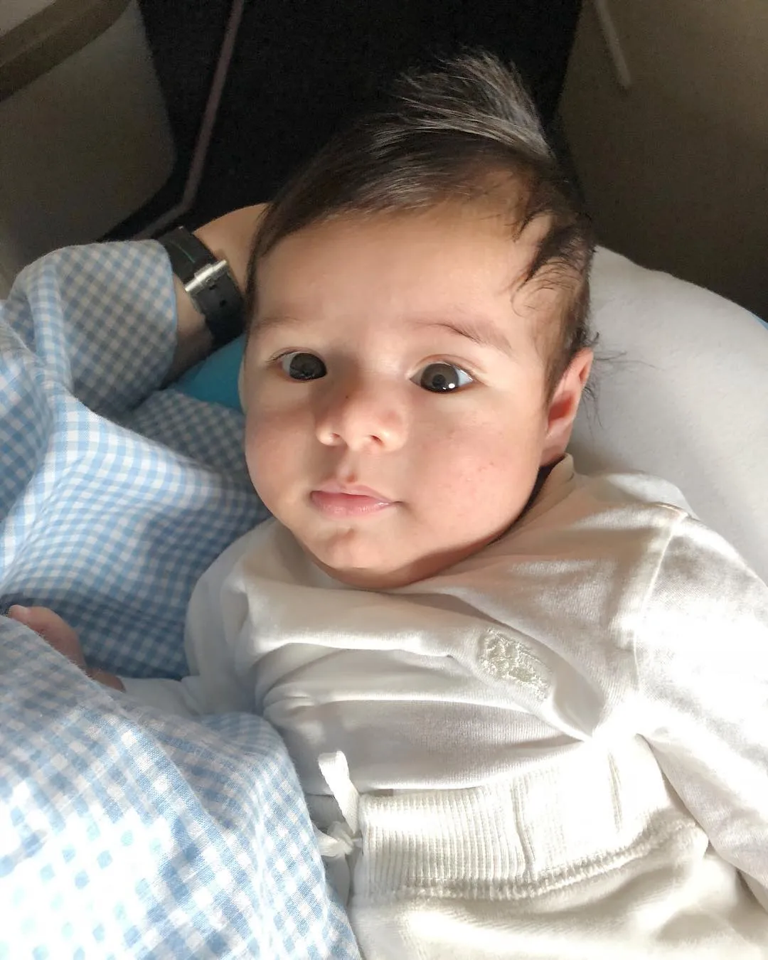 Beruntungnya Carissa Puteri Punya 2 Anak Cowok yang Ganteng Semua. Calon Imam Masa Depan! 20