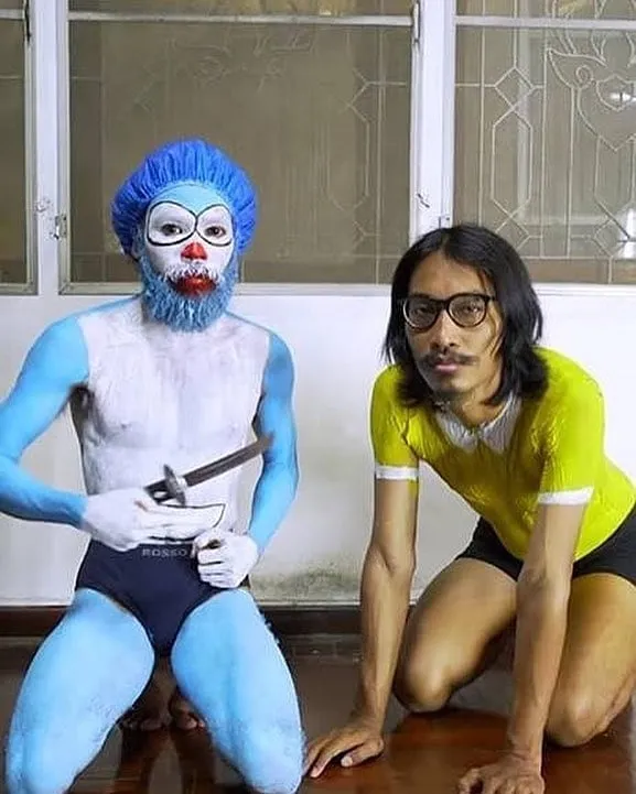 Bukannya Terlihat Kece, Cosplay Superhero ini Malah Bikin Geli dan Kocak. Yang Penting Murah Meriah~ 30