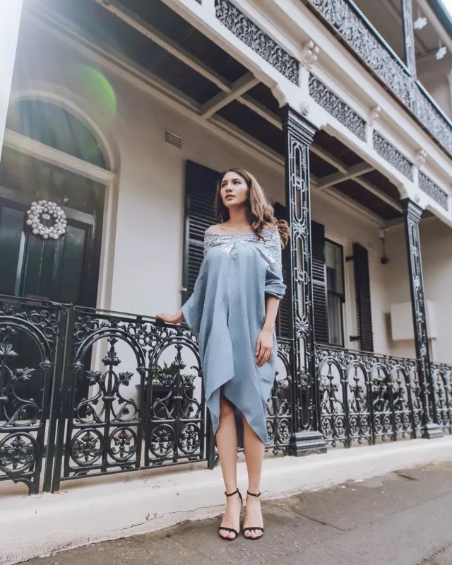 Daripada Bingung Pakai Apa Saat Ke Nikahan, Mendingan Simak 12 OOTD Kondangan Sesuai Zodiak Ini 14