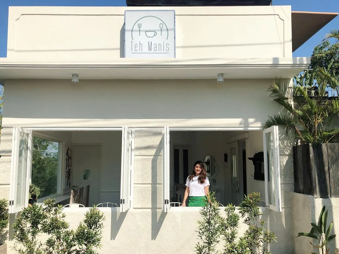 Cantik dan Nggak Jaim, Tamara Bleszynski Buka Warung Makan dan Belanja Sendiri ke Pasar 3