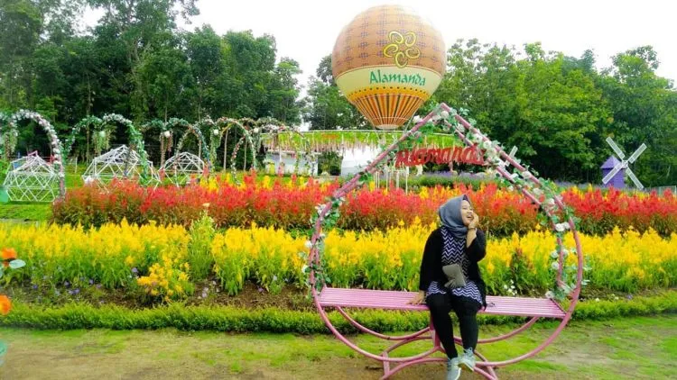 Alamanda Jogja Flower Garden, Destinasi Kekinian yang Harus Kamu Kunjungi di Jogja! 9