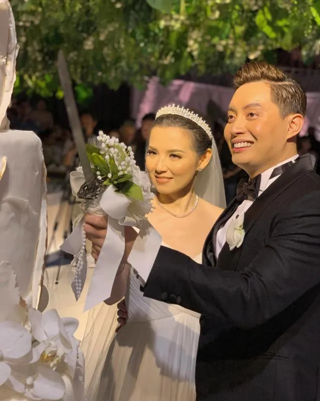 9+ Potret Pernikahan Romantis Edric Tjandra-Vanny. Hipwee Jatuh Cinta dengan Makeupnya! 16