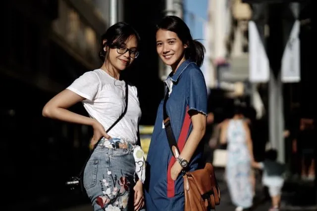 Kompak Cantiknya, 9 Ide Gaya Fesyen Pasangan Anak Selebritas dan Para Ibu Sambungnya Ini Bak Adik Kakak 17