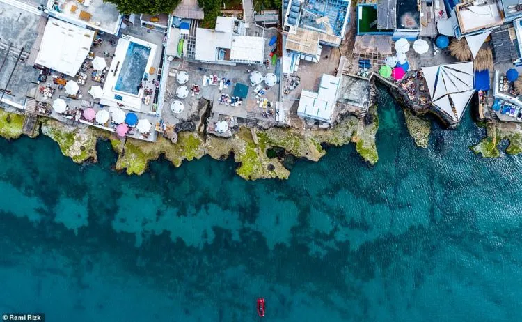 13 Foto Keindahan Negara Lebanon yang Mengagumkan. Nggak Nyangka Timur Tengah Sehijau Ini! 19