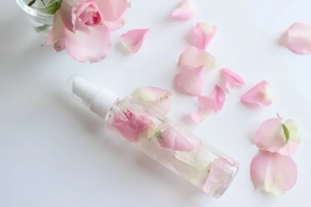 DIY Face Mist dari Bahan Alami yang Bisa Dibikin Sendiri di Rumah 10 DIY face mist