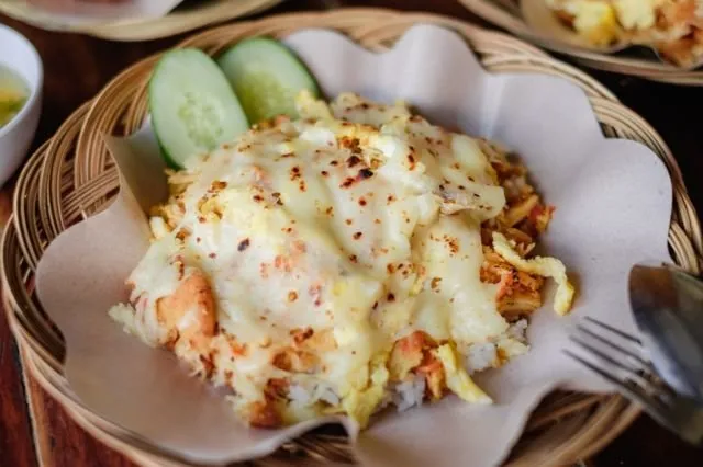7 Daftar Kuliner Paling Diburu Lewat Jasa Pesan Antar Online. Simak di Sini Resepnya! 8