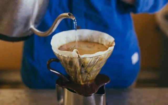 12 Jenis Filter Kopi yang Punya 'Rasa Bawaan' Berbeda-Beda. Pecinta Kopi Harusnya Khatam 12