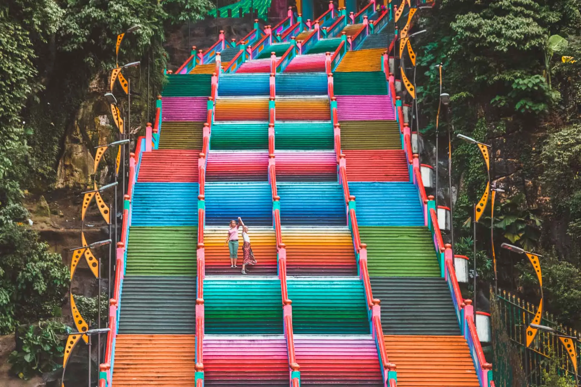 7 Wisata Gratisan yang Bisa Kamu Coba di Kuala Lumpur, Malaysia. Sobat Misqueen Pasti Suka Nih!