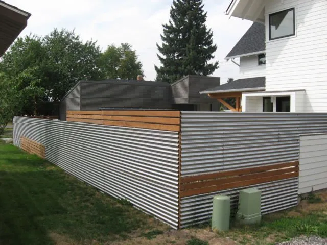10 Contoh Desain Pagar Rumah Minimalis Murah yang Keren 18 model pagar besi minimalis