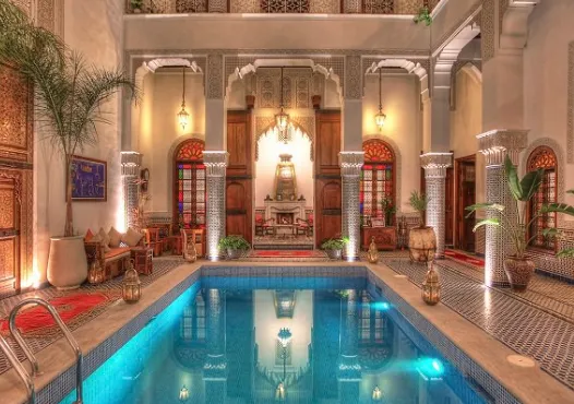 Hotel dan Penginapan Tersembunyi di Dunia yang Harus Kamu Datangi. Unik dan Instagramable Banget Lho!