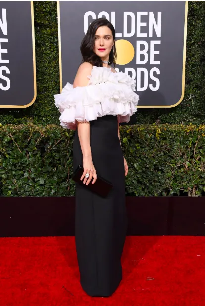 Parade 15 Potret Busana Aktris Hollywood di Karpet Merah Ajang Golden Globes 2019 27