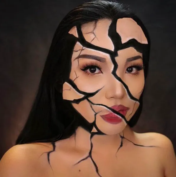 Dari Kepala Terbalik, Seleb Beken Sampai Jadi Cowok, 12 Transformasi Beauty Vlogger Ini Kebangetan Kerennya 17