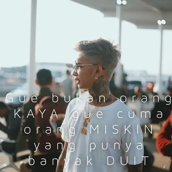Tampang 'Sangar' Bukan Jaminan, Gini Nih Saat Young Lex Ndusel Manja ke Ibunya 2