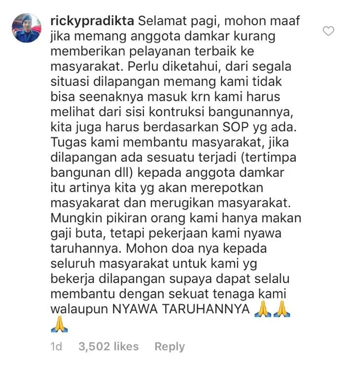 Beredar Video Para Petugas Damkar Dipaksa Warga Menembus Kobaran Api. Niat Bekerja, Malah Di-bully 5