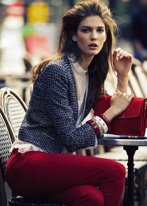 Yuk Ngantor atau Ngampus dengan 11 Ide Padu Padan Tweed Blazer Ini! Klasiknya Dapat, Elegan Sudah Pasti 15