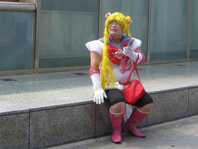Bukannya Terlihat Kece, Cosplay Superhero ini Malah Bikin Geli dan Kocak. Yang Penting Murah Meriah~ 22