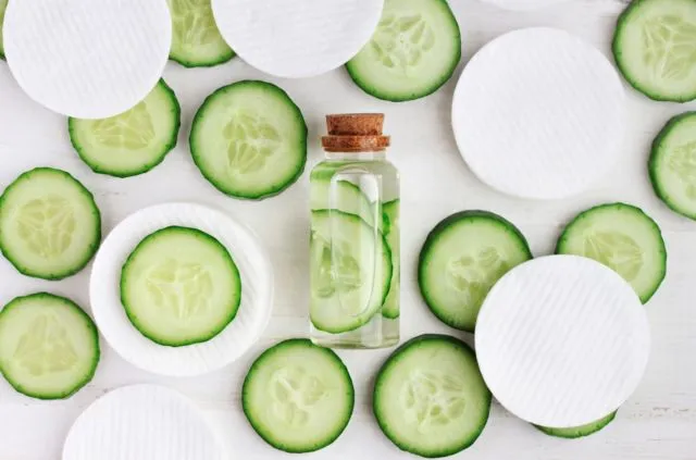 DIY Face Mist dari Bahan Alami yang Bisa Dibikin Sendiri di Rumah 6 DIY face mist