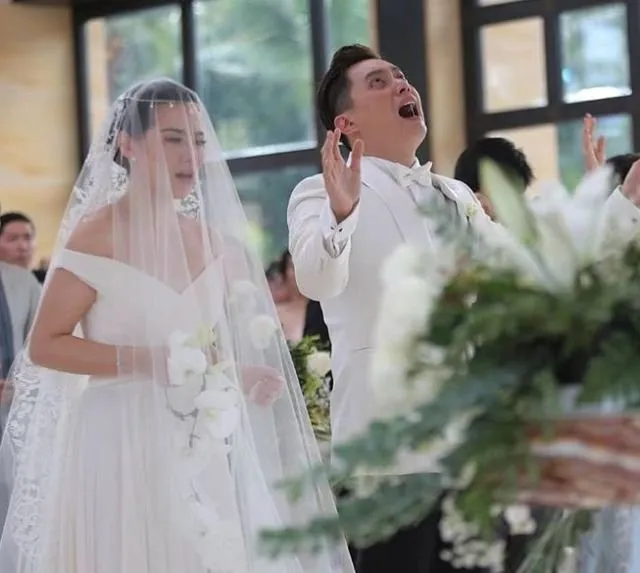 9+ Potret Pernikahan Romantis Edric Tjandra-Vanny. Hipwee Jatuh Cinta dengan Makeupnya! 18