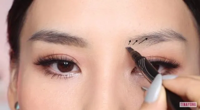 5 Trik Mendapatkan Alis Serat Ala Thailand, Siapa Nih yang Penasaran Sama Thai Makeup? 11