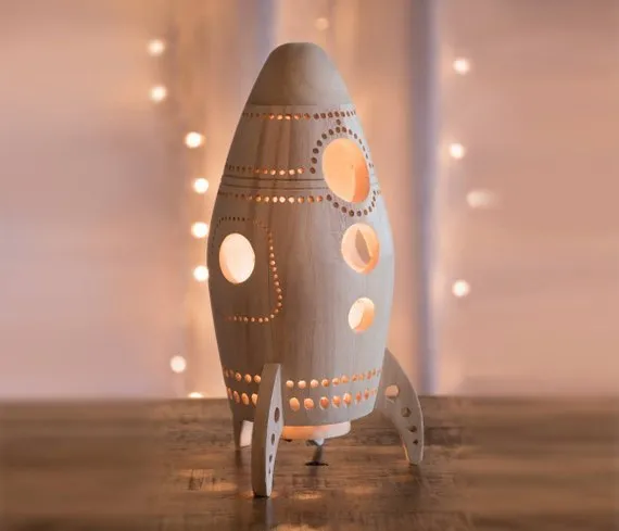 9 Ide Lampu Tidur yang Nyaman Sekaligus Cantik nan Artistik Buat Kamar Bayi 18