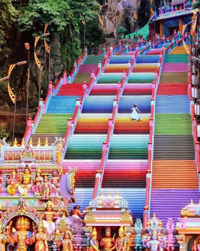7 Wisata Gratisan yang Bisa Kamu Coba di Kuala Lumpur, Malaysia. Sobat Misqueen Pasti Suka Nih! 13