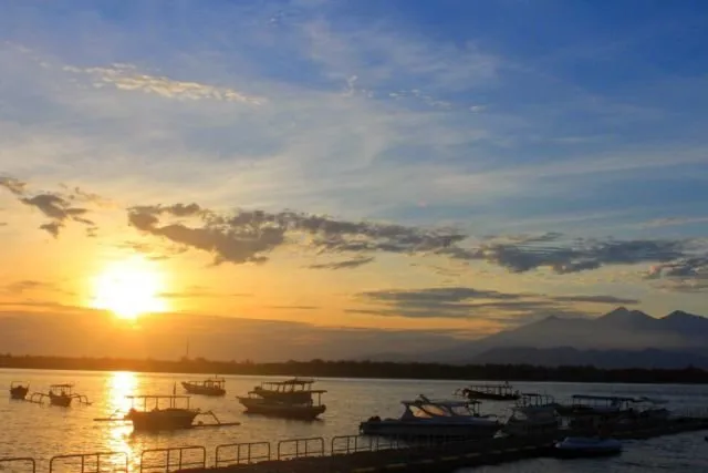 Panduan Itinerary Liburan ke Lombok 3H2M. Jelajahi Bukit dan Pantai Indah dengan Budget Murah! 11