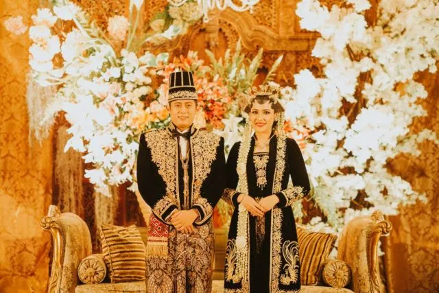 Mitosnya, Orang Jawa Dilarang Melakukan Pernikahan di 4 Bulan ini. Percaya Nggak Percaya, Tapi Penasaran Juga 5