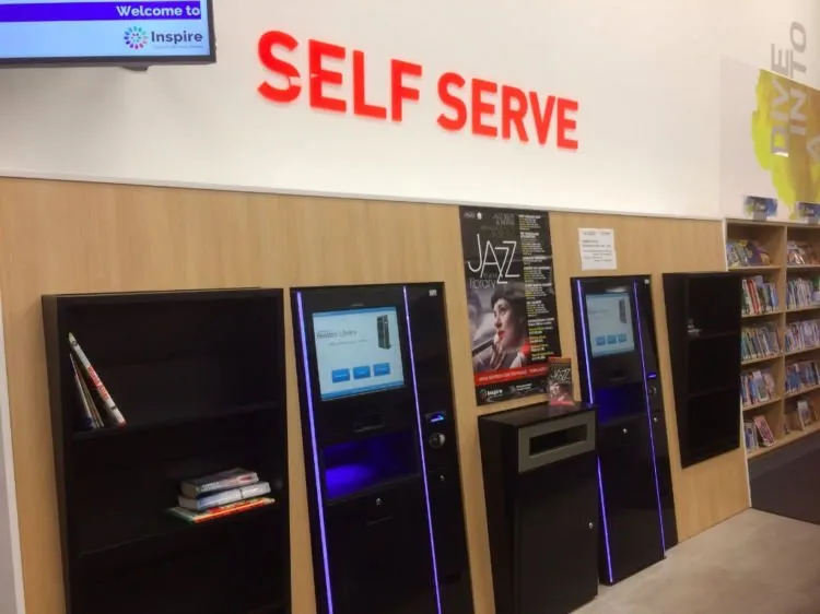 Christian Sugiono Kenalkan Budaya Self Service ke Anak. Juna Bisa Laundry & Daur Ulang Sampah Sendiri 6